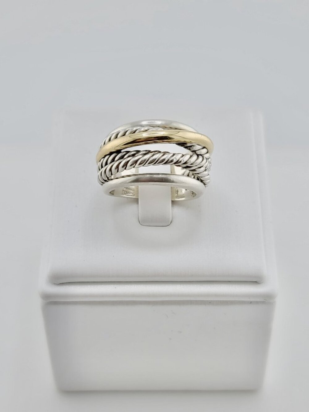David Yurman Crossover Two-Tone Ring w/ 14K Yellow Gold - Size 7